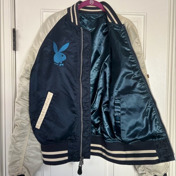 Alpha Industries x Urban Outfitters PLAYBOY MULTI STACK BOMBER JACKET - Picture 3 of 8